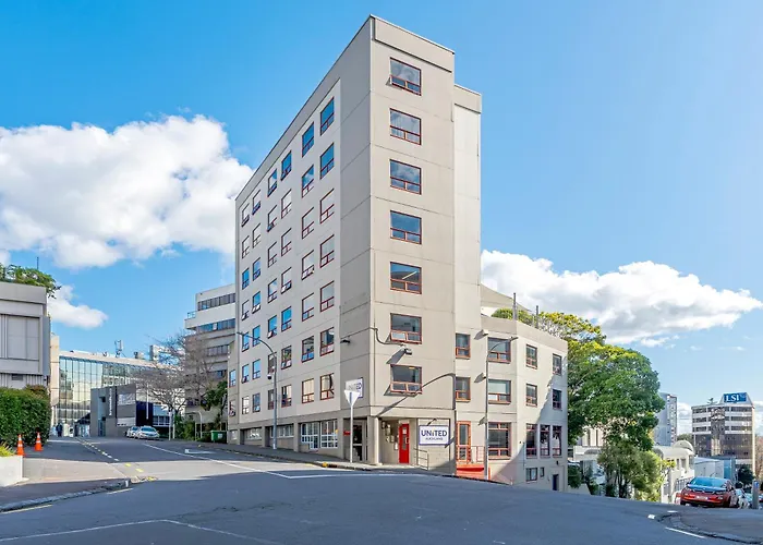 United Auckland Hostel